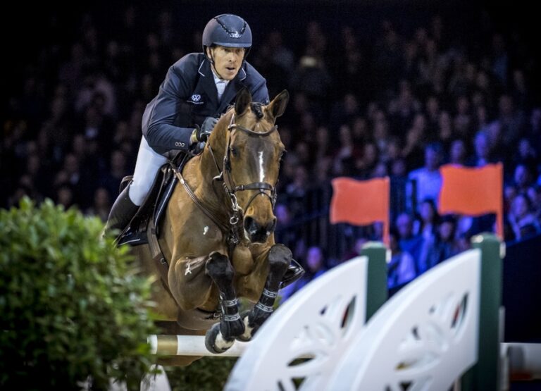 Photo by © FEI/Arnd Bronkhurst